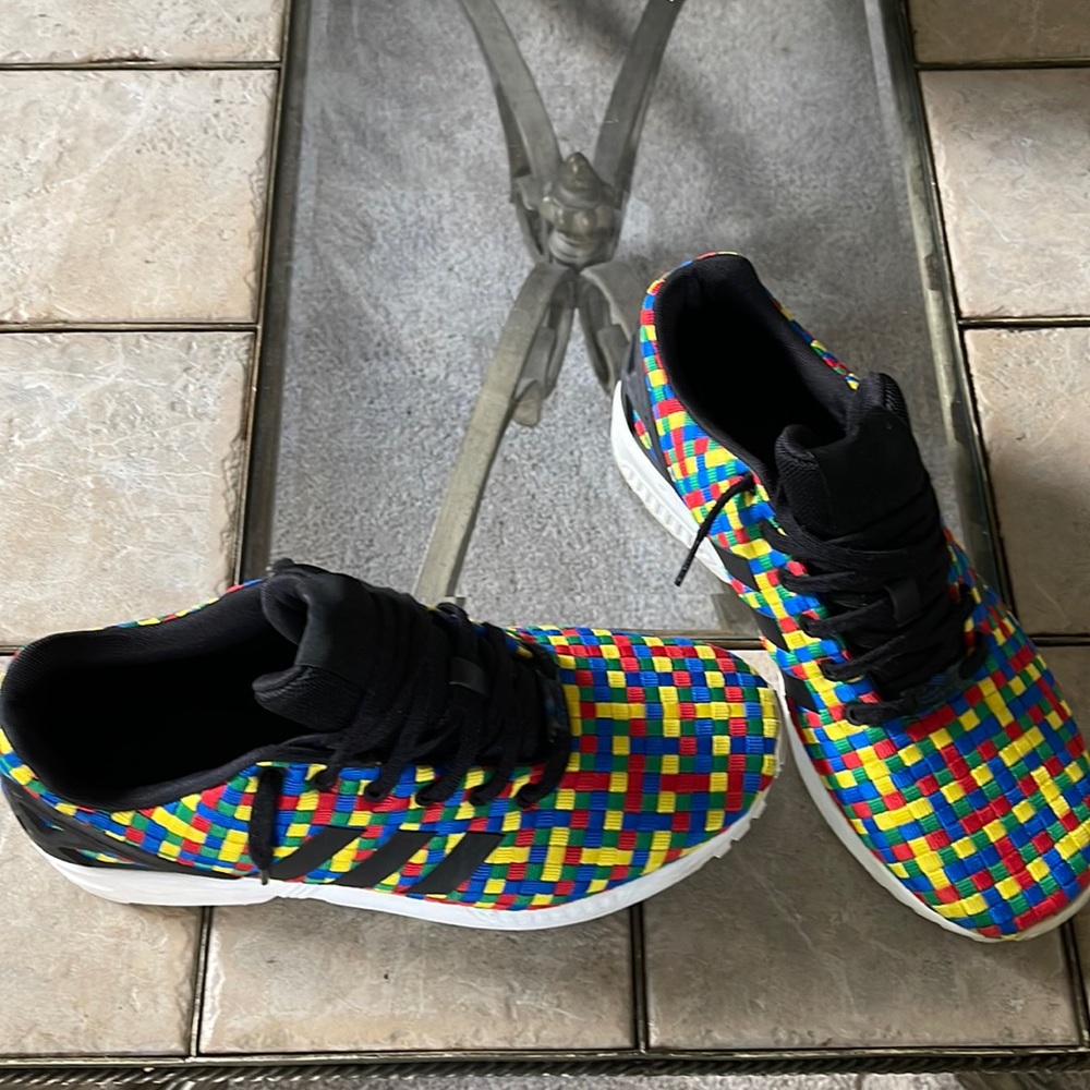 Men Gently Worn Fun Adidas Athletic Shoes.